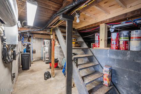 15 Pond Way Cambridge NY 12816