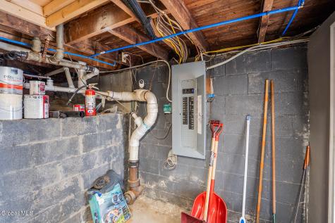 15 Pond Way Cambridge NY 12816