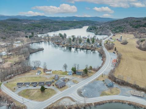 15 Pond Way Cambridge NY 12816