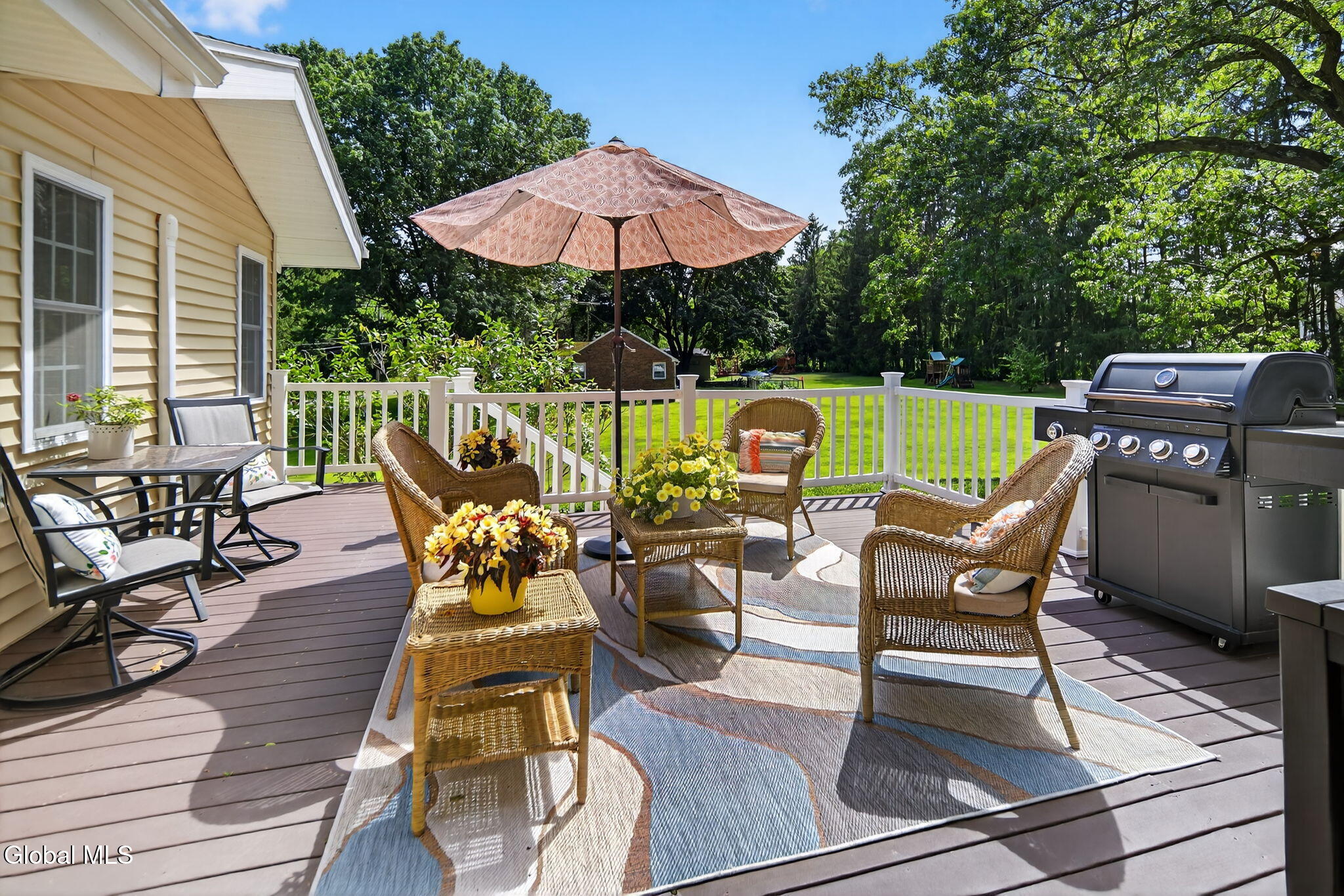 1037 Timothy Lane Niskayuna NY 12309