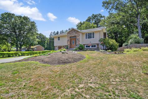 1037 Timothy Lane Niskayuna NY 12309