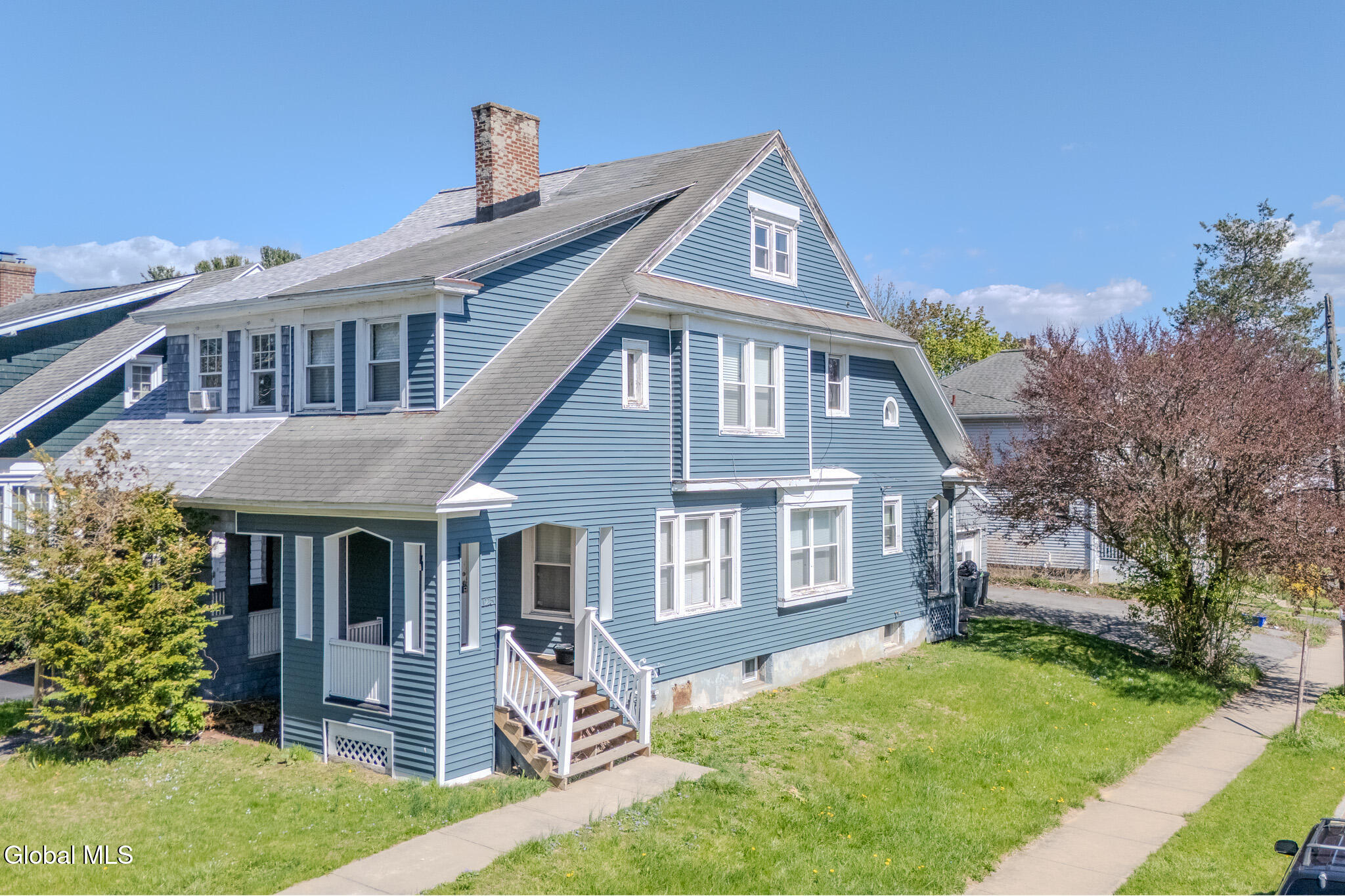 125 N Main Avenue Albany NY 12206