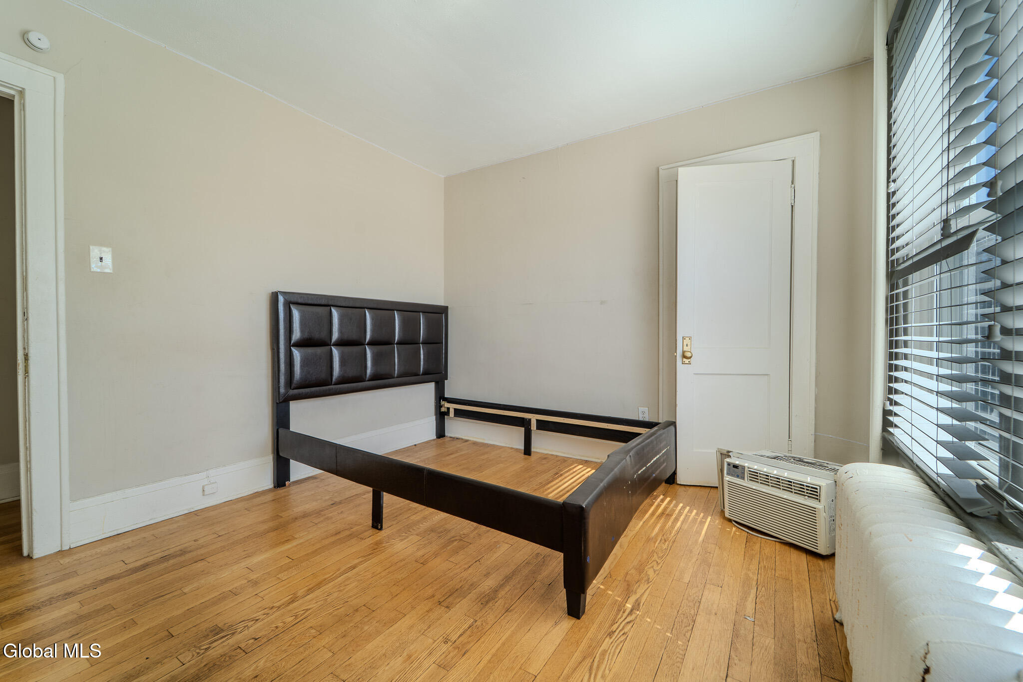 125 N Main Avenue Albany NY 12206