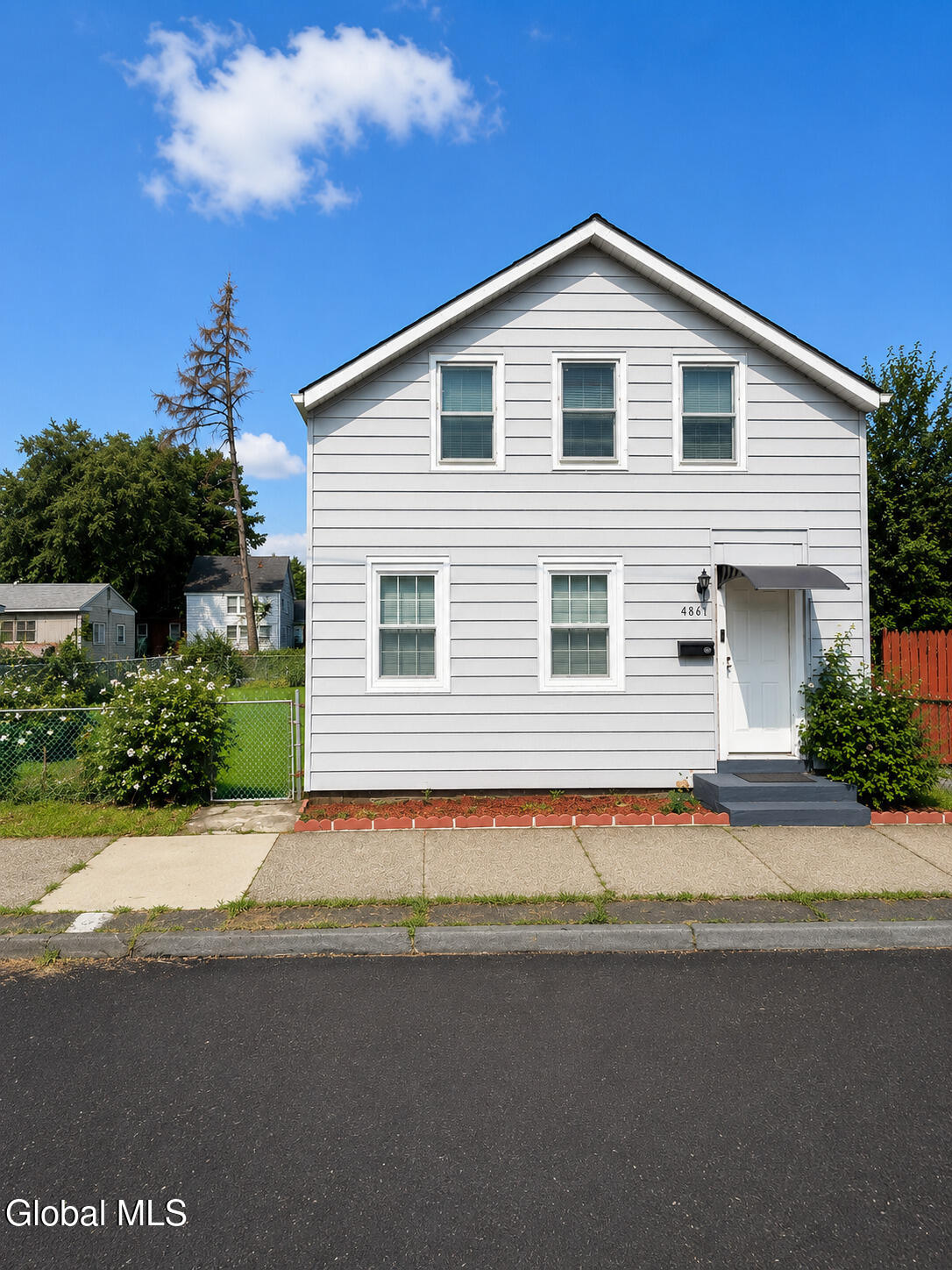 486 W Park Place Troy NY 12182