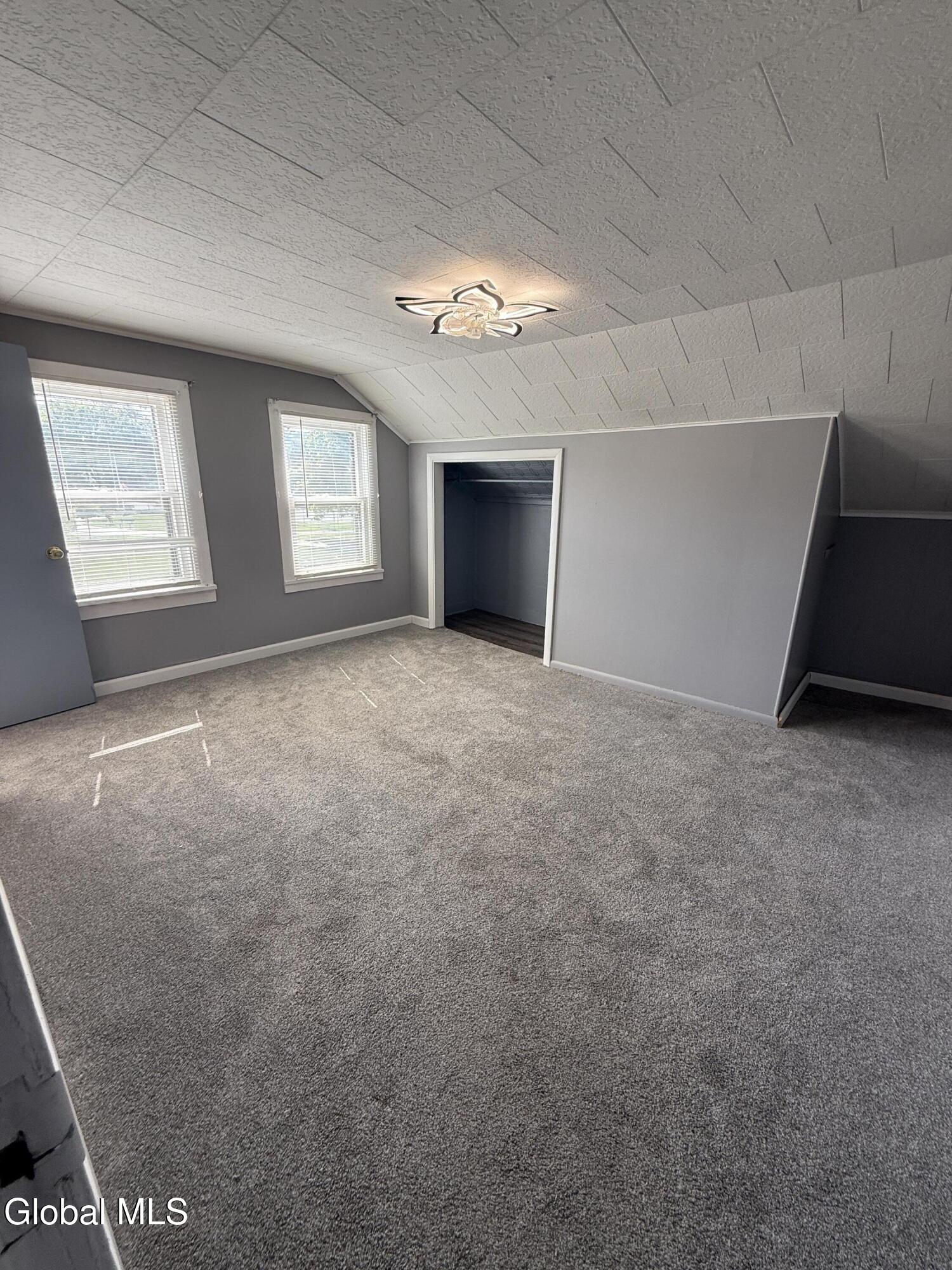 486 W Park Place Troy NY 12182