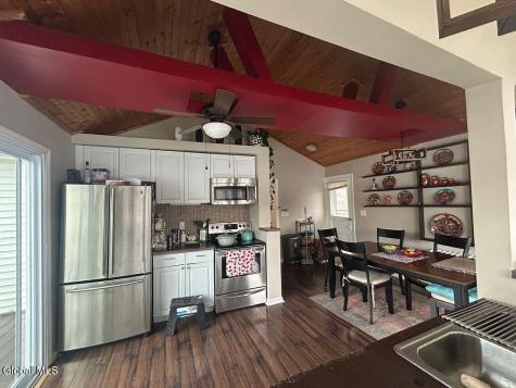 329 Riverbend Road Troy NY 12182