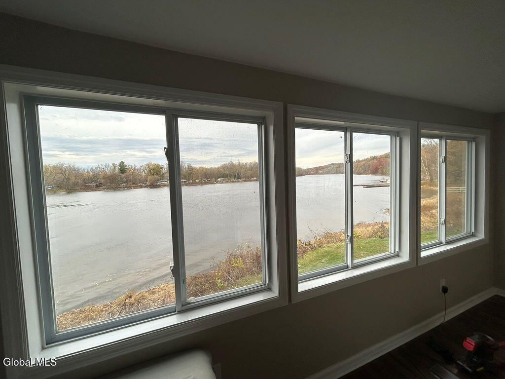 329 Riverbend Road Troy NY 12182