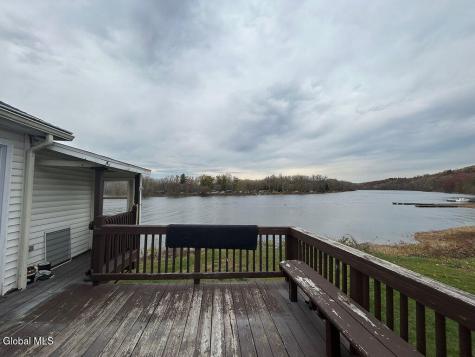 329 Riverbend Road Troy NY 12182