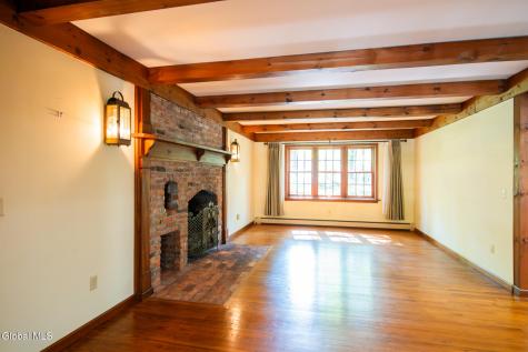 20 Lantern Hill Road Queensbury NY 12804