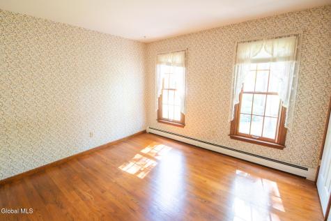 20 Lantern Hill Road Queensbury NY 12804
