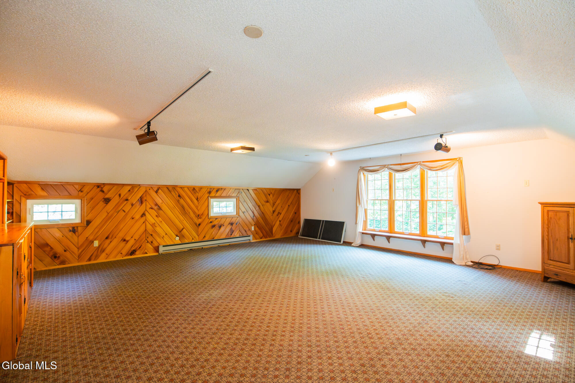 20 Lantern Hill Road Queensbury NY 12804