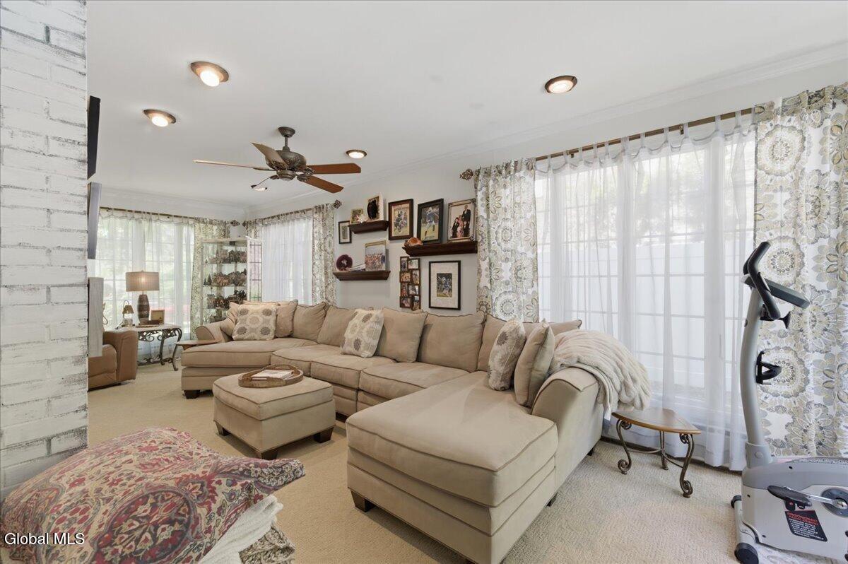 8 Westover Road Troy NY 12180