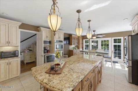 8 Westover Road Troy NY 12180