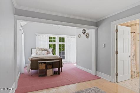 8 Westover Road Troy NY 12180