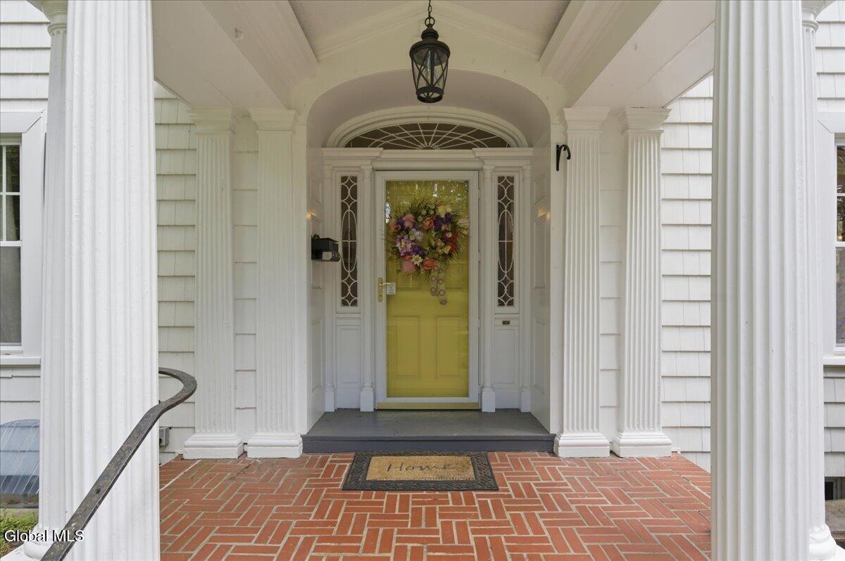 8 Westover Road Troy NY 12180