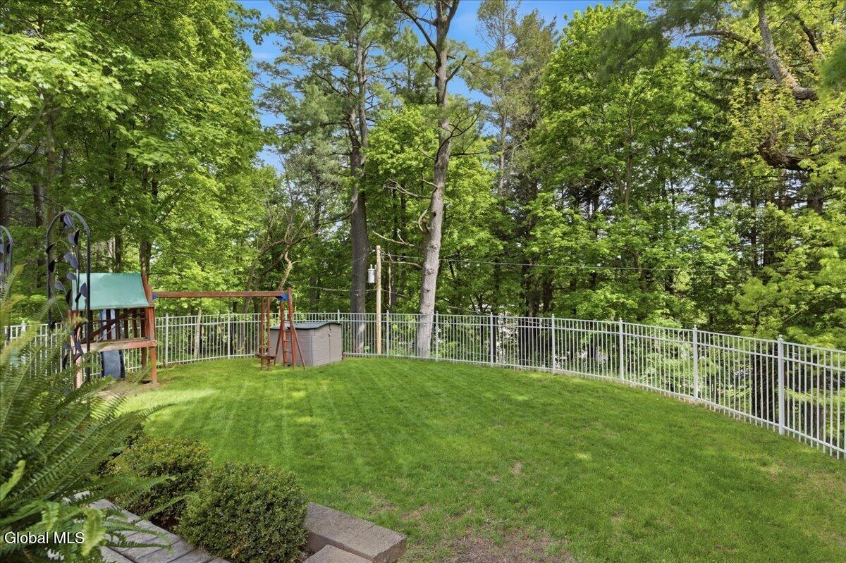 8 Westover Road Troy NY 12180