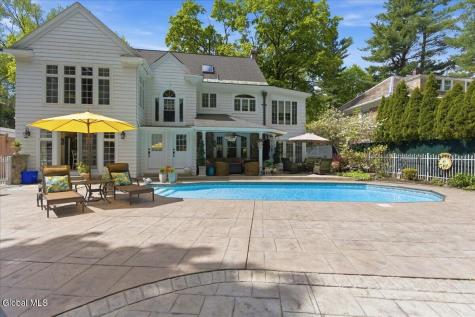 8 Westover Road Troy NY 12180