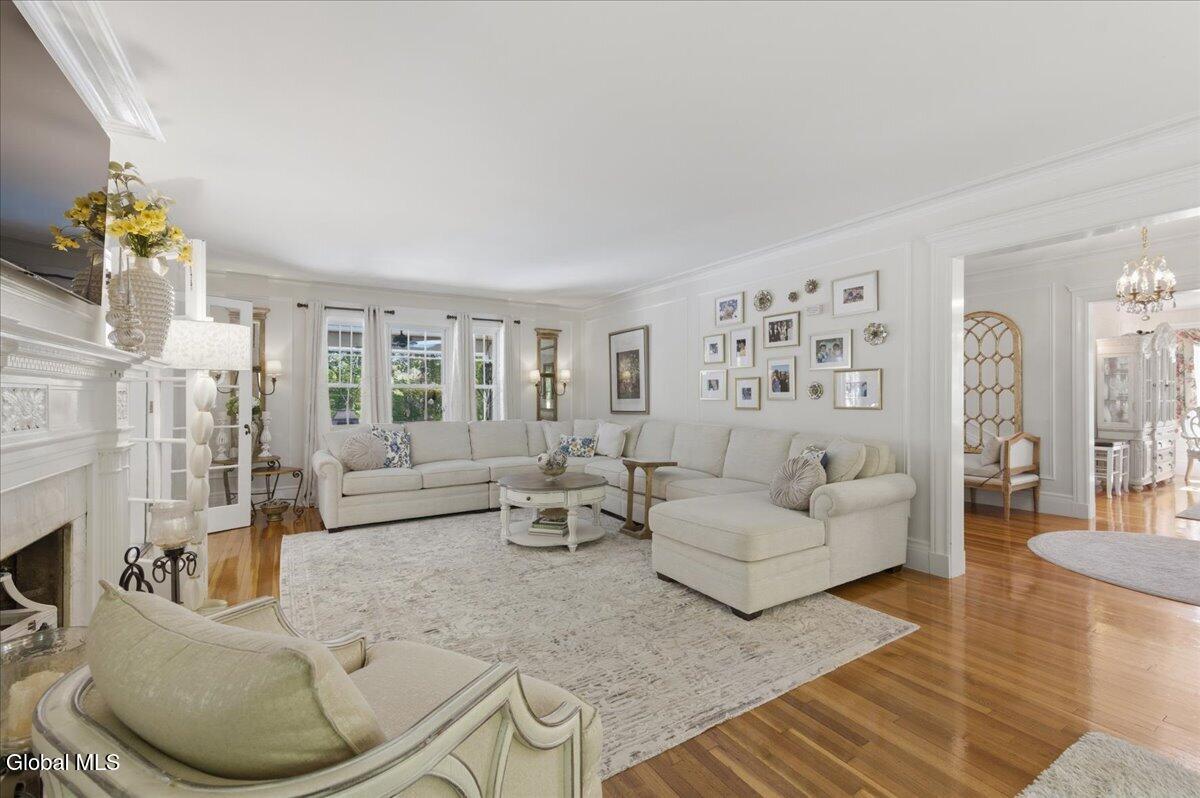 8 Westover Road Troy NY 12180