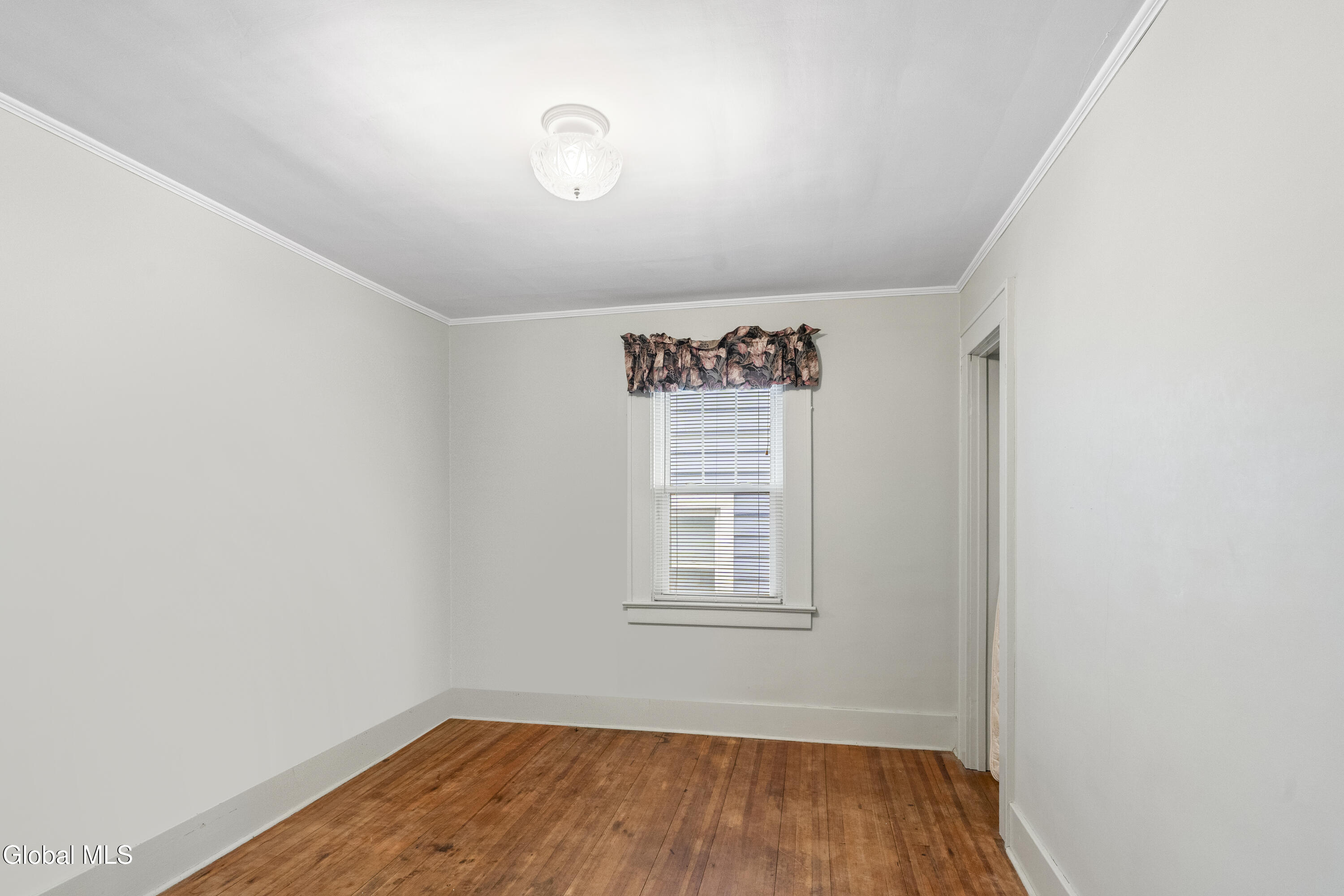 147 Bruce Street Schenectady NY 12302