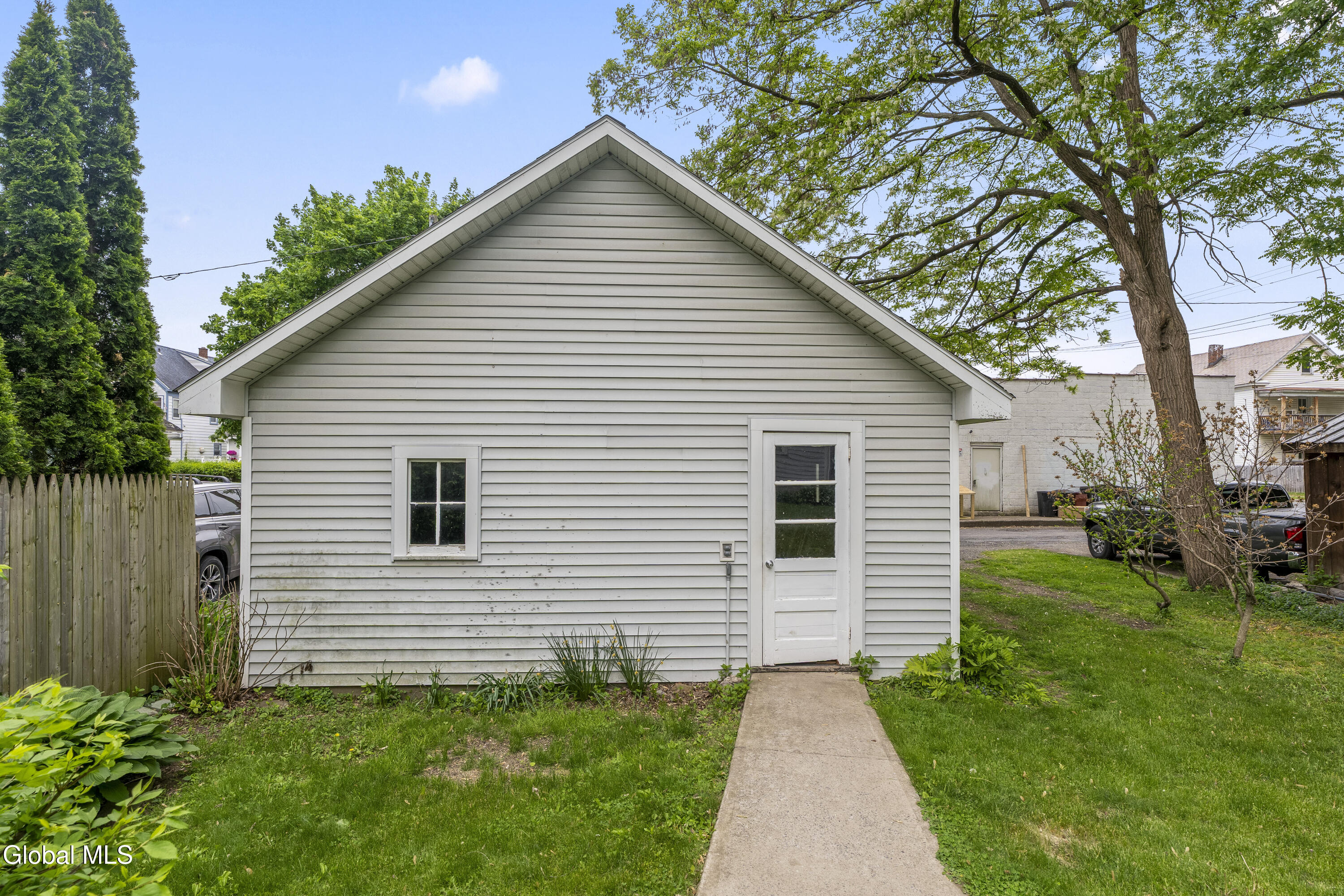 147 Bruce Street Schenectady NY 12302