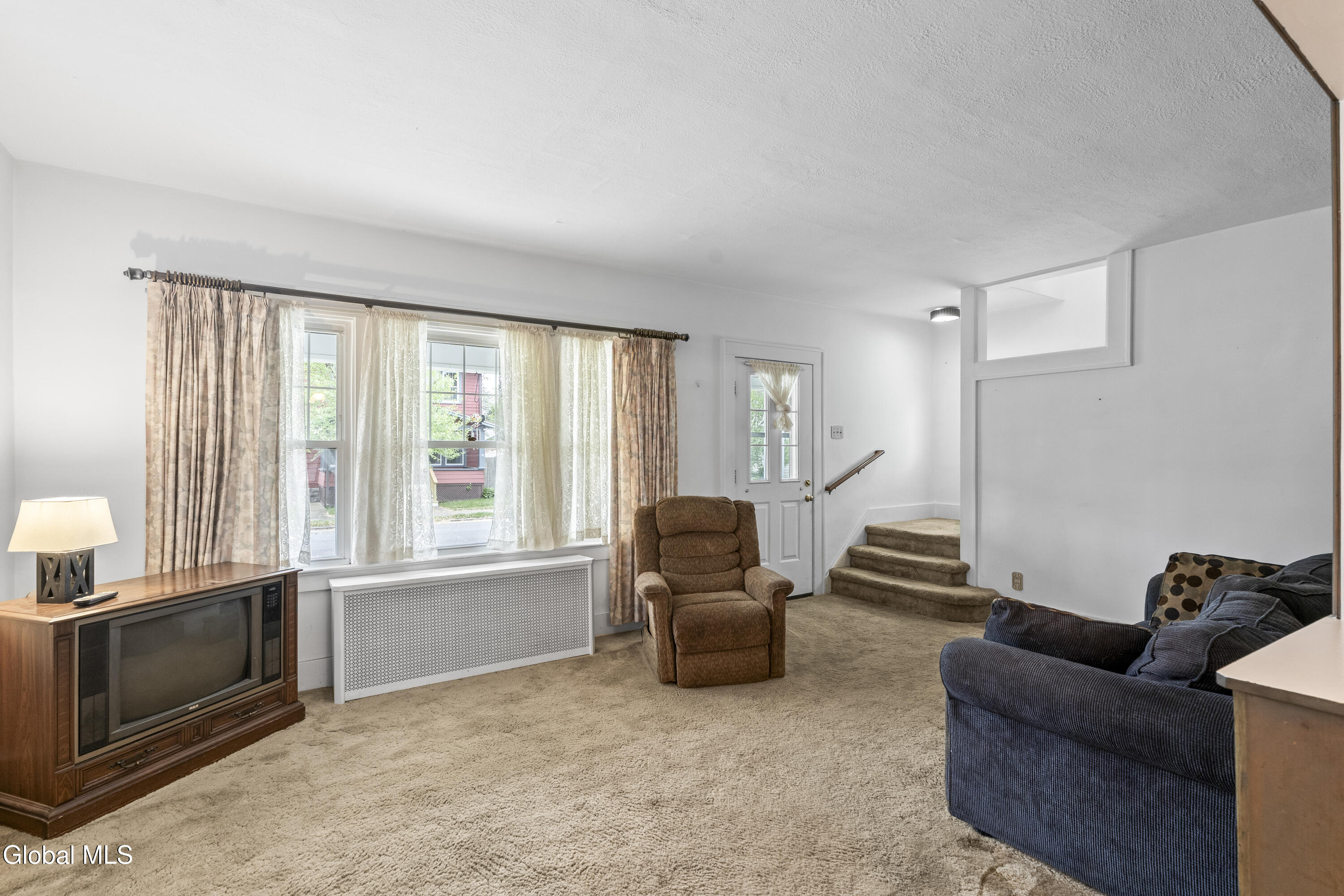 147 Bruce Street Schenectady NY 12302