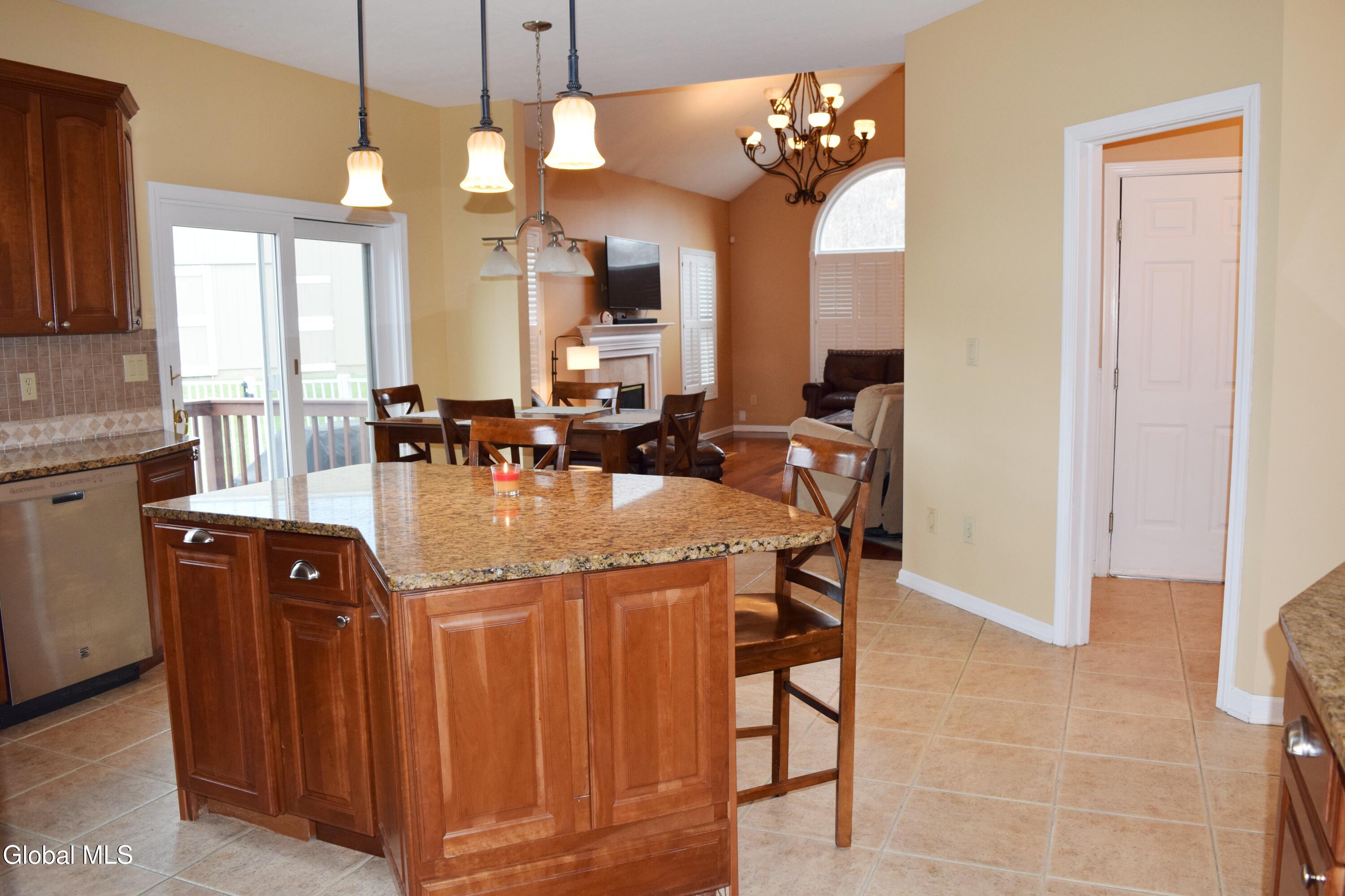 61 Indian Pipe Drive Wynantskill NY 12198