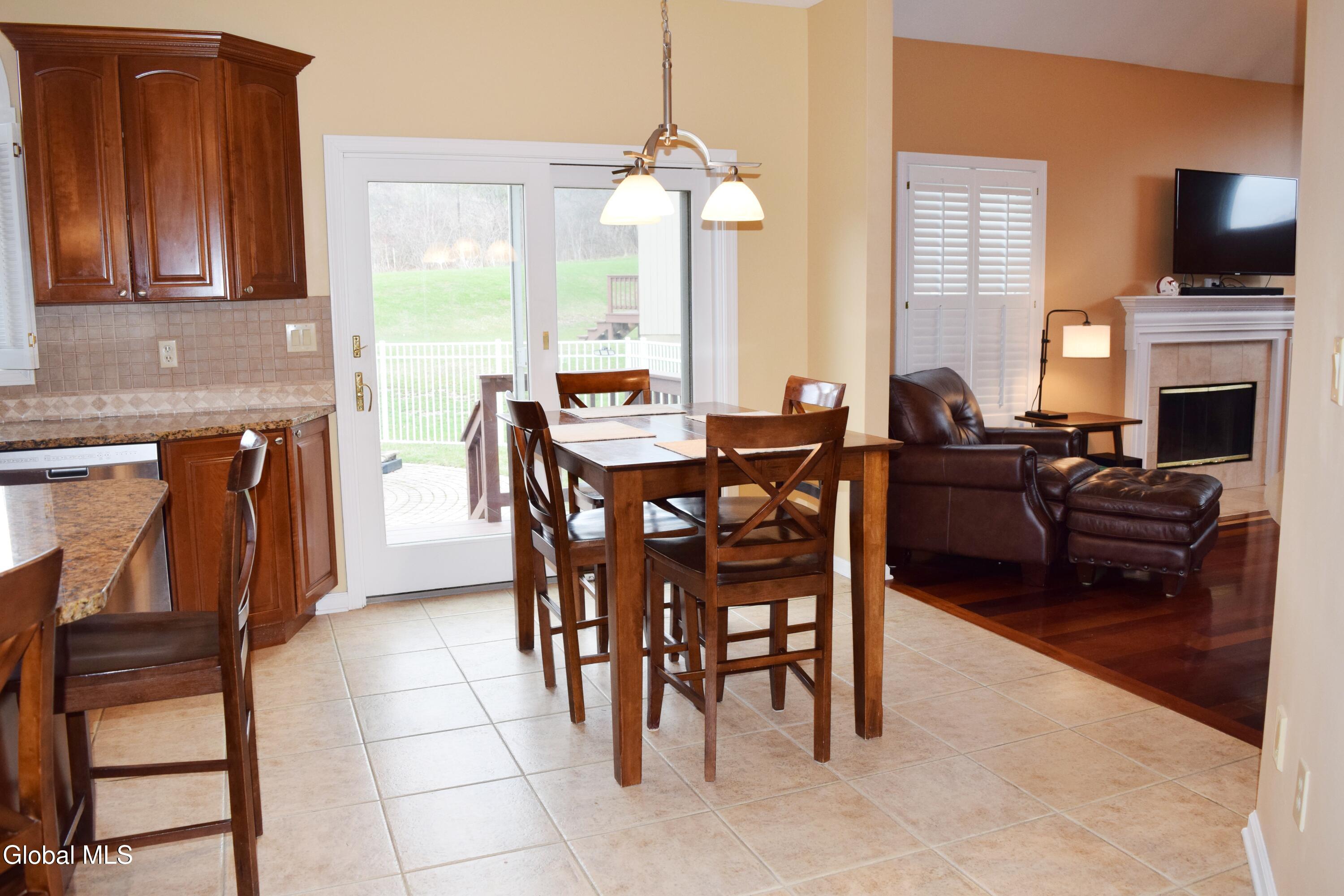 61 Indian Pipe Drive Wynantskill NY 12198