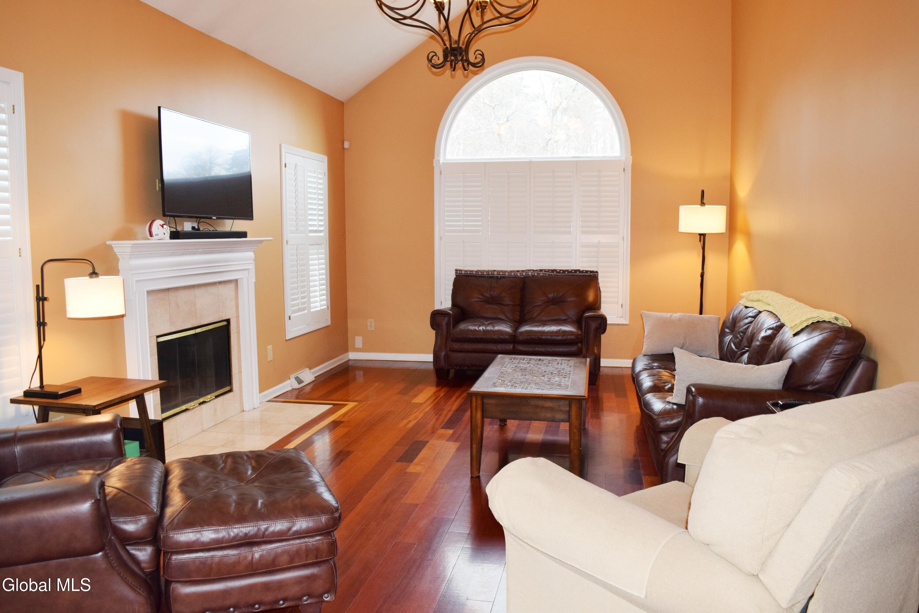 61 Indian Pipe Drive Wynantskill NY 12198