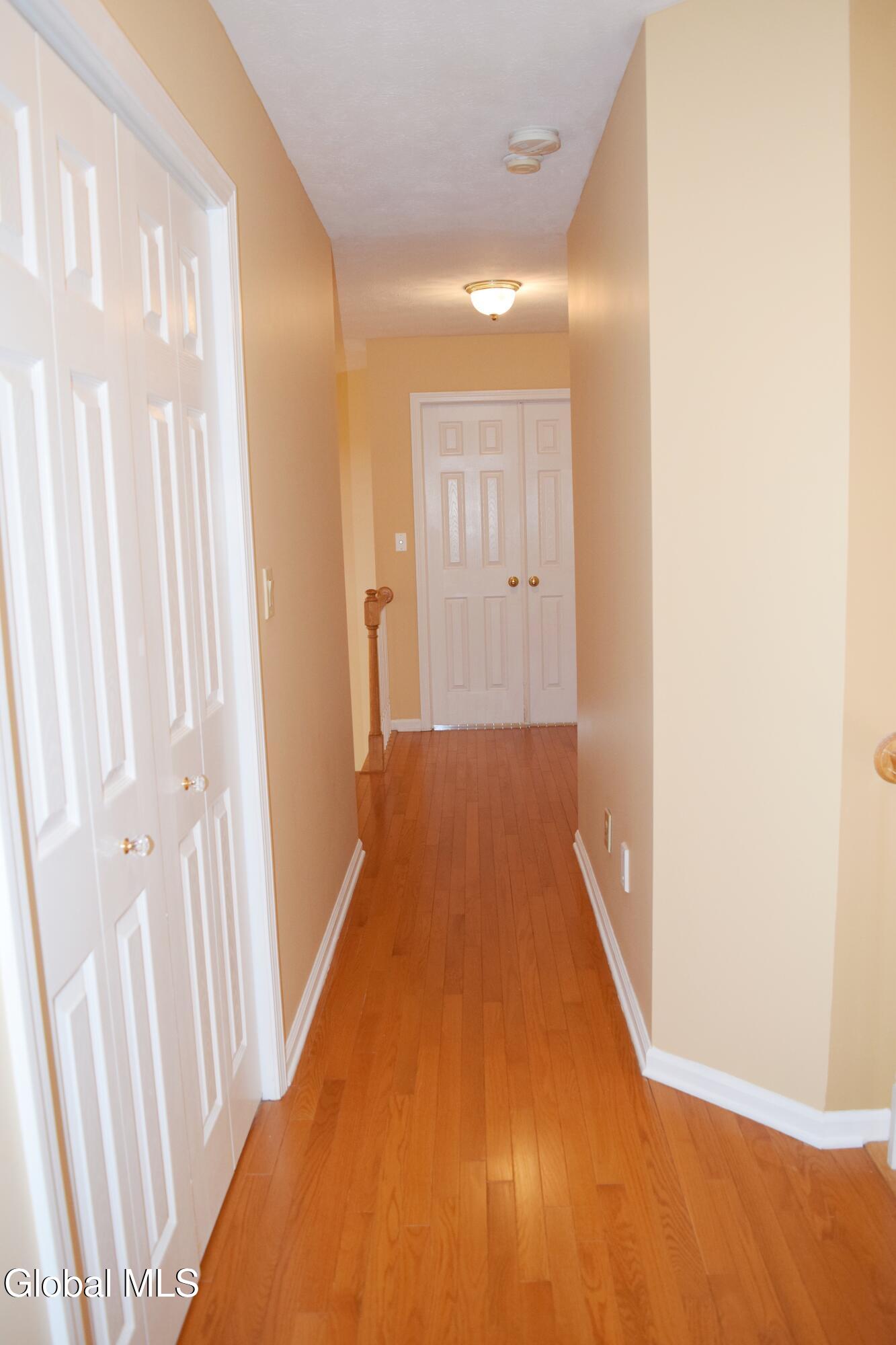 61 Indian Pipe Drive Wynantskill NY 12198