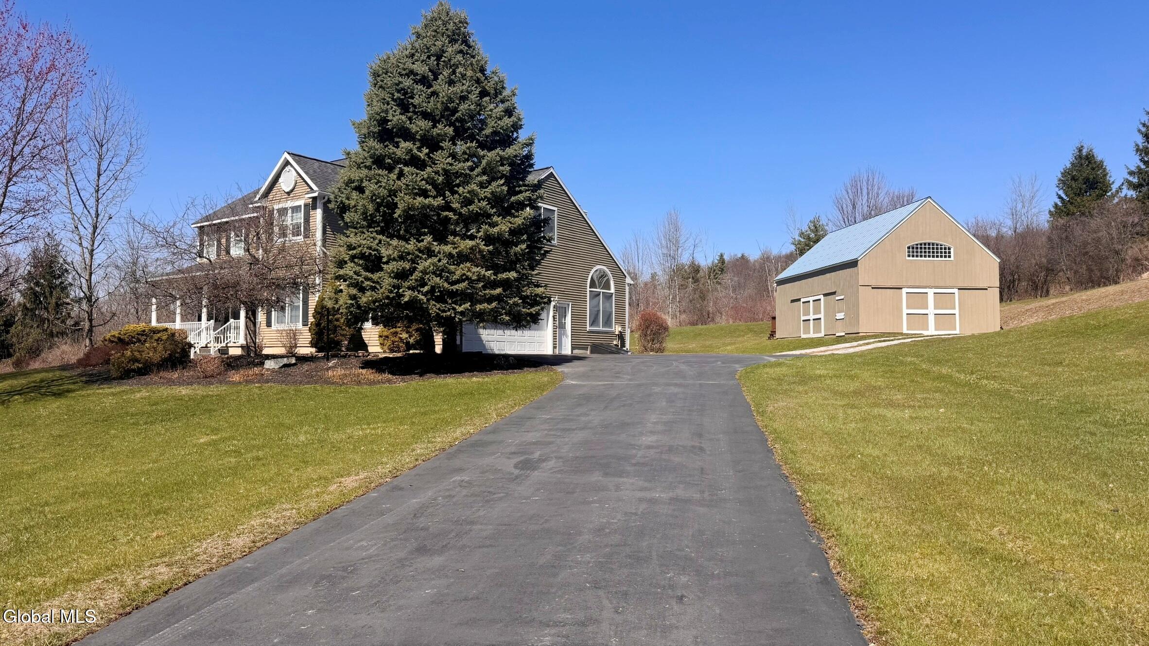 61 Indian Pipe Drive Wynantskill NY 12198