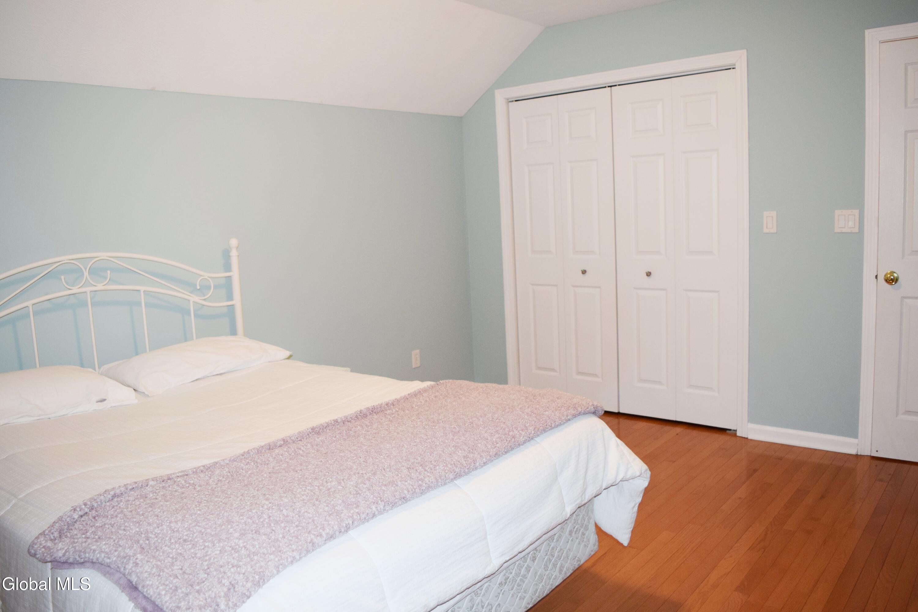 61 Indian Pipe Drive Wynantskill NY 12198