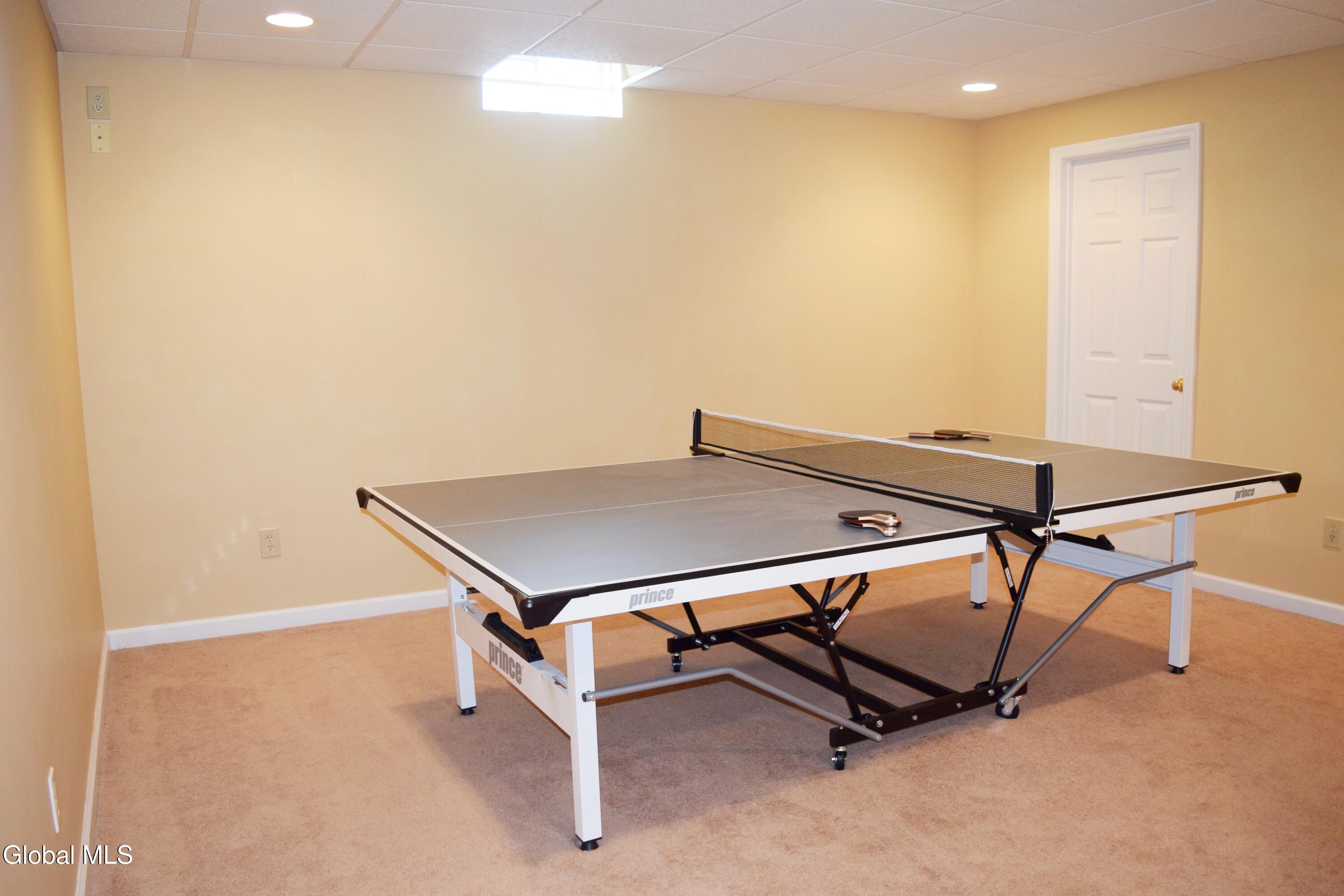 61 Indian Pipe Drive Wynantskill NY 12198