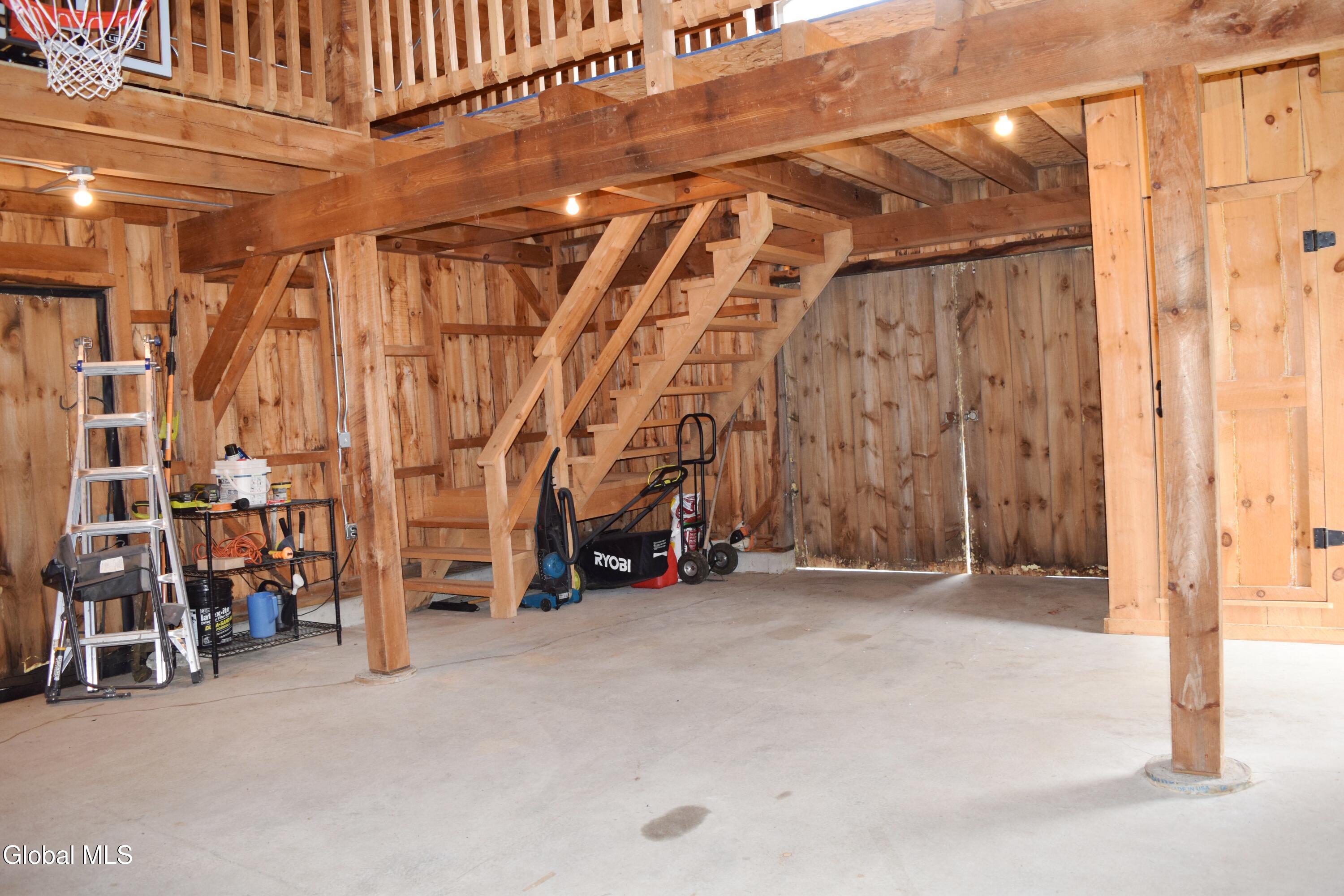 61 Indian Pipe Drive Wynantskill NY 12198
