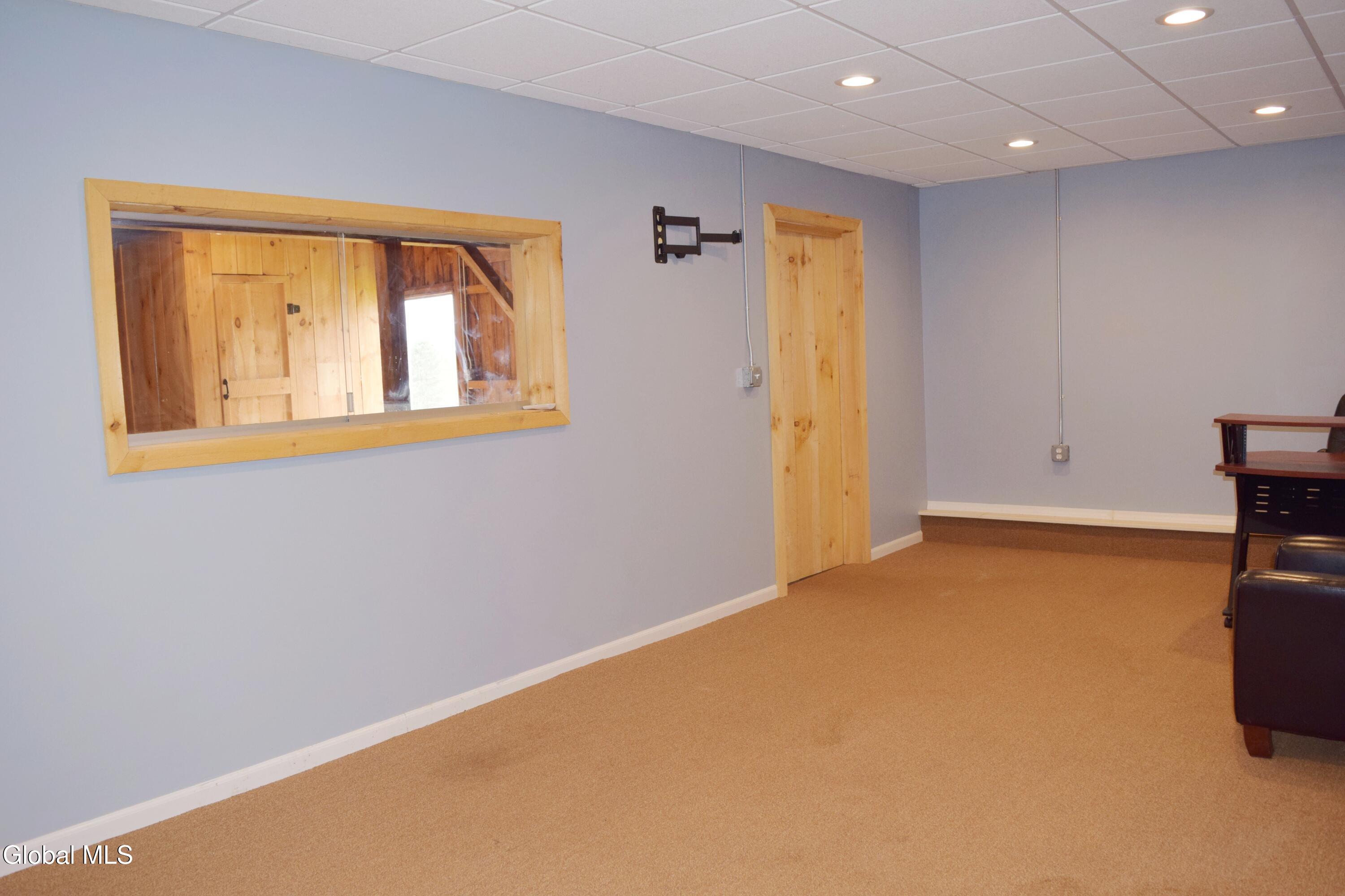 61 Indian Pipe Drive Wynantskill NY 12198