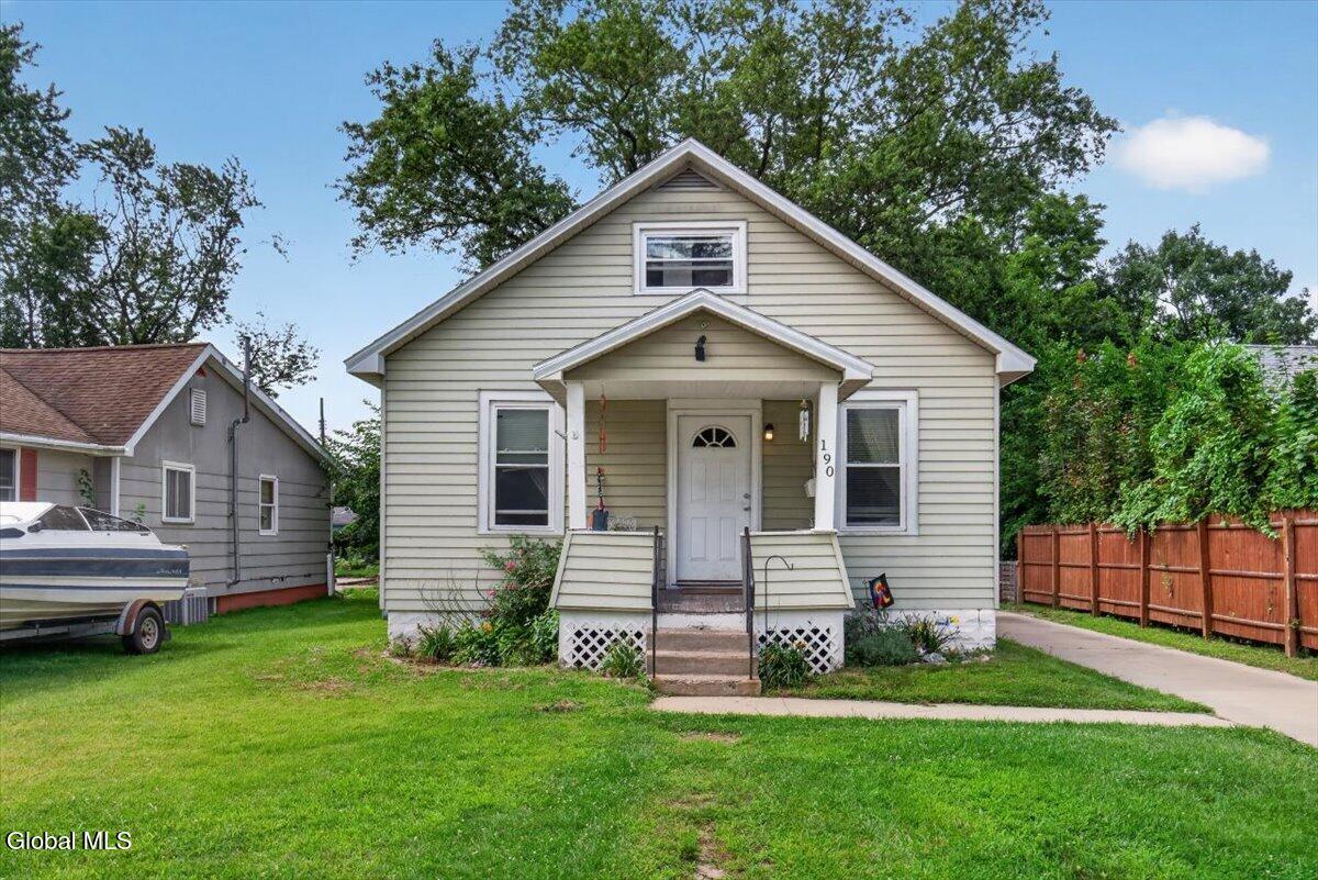 190 Greenlawn Avenue Schenectady NY 12306