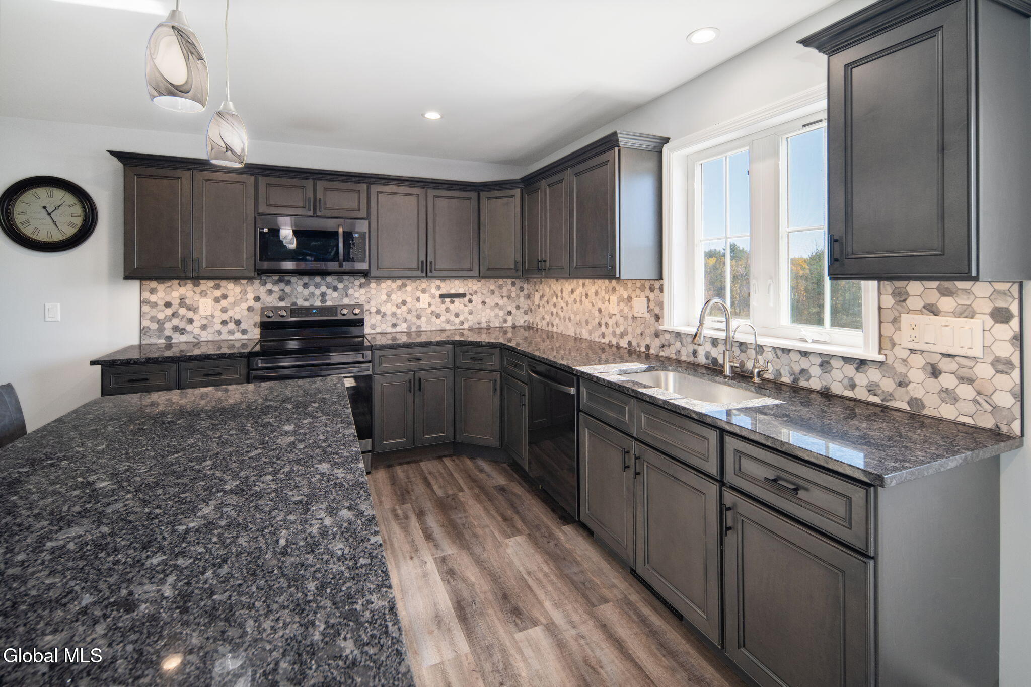 526 Shun Pike Sloansville NY 12160