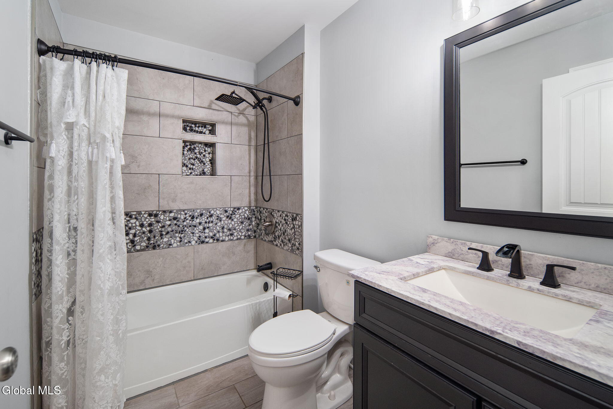 526 Shun Pike Sloansville NY 12160