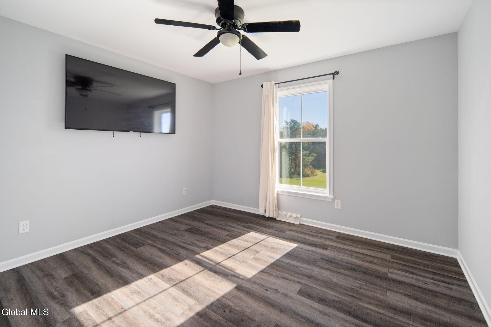 526 Shun Pike Sloansville NY 12160