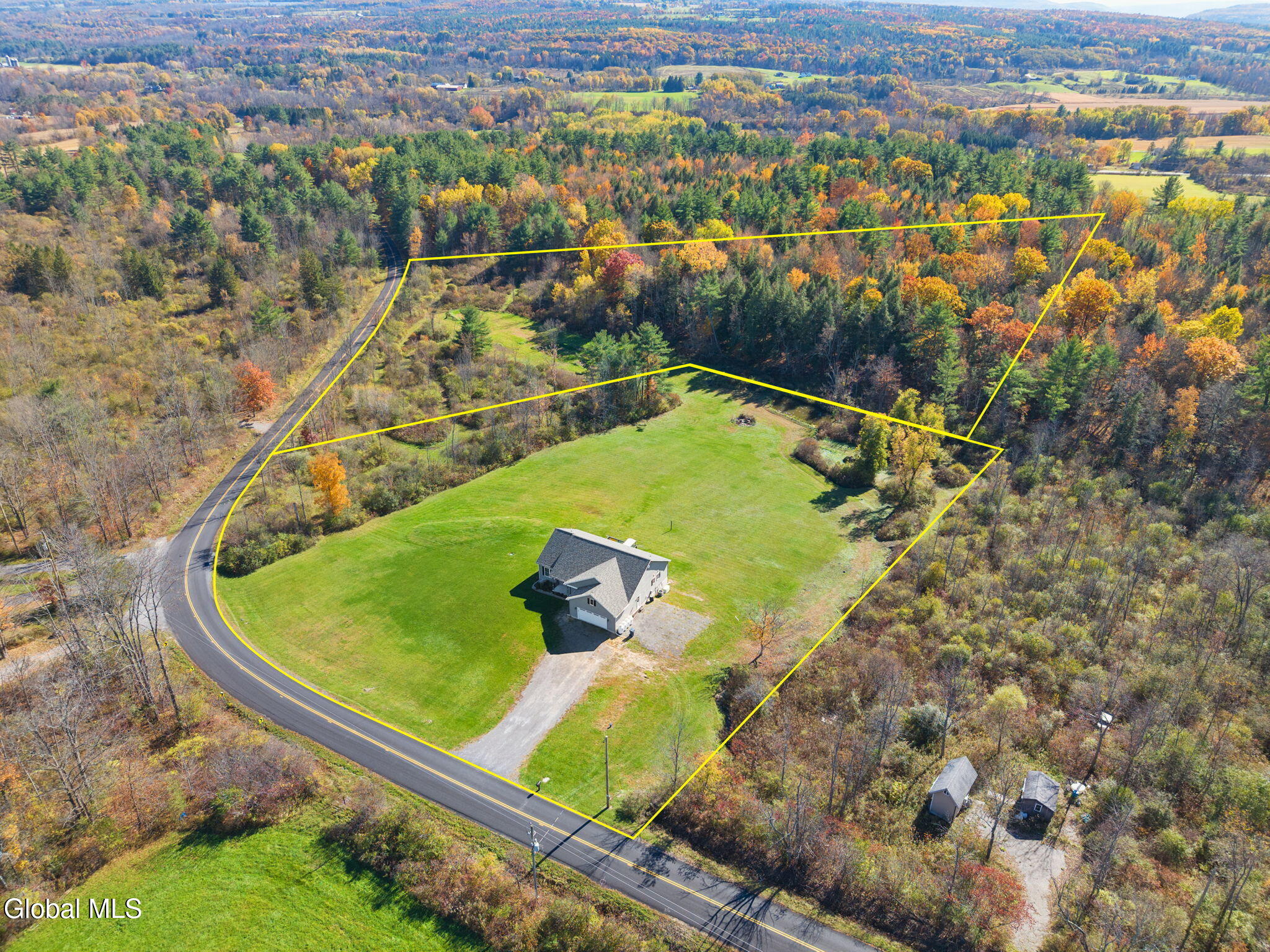 526 Shun Pike Sloansville NY 12160