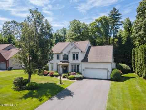 46 Mann Boulevard Halfmoon NY 12065