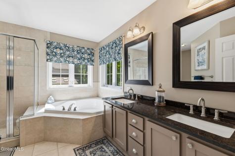 46 Mann Boulevard Halfmoon NY 12065