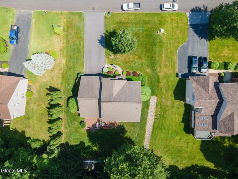 46 Mann Boulevard Halfmoon NY 12065