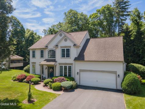 46 Mann Boulevard Halfmoon NY 12065