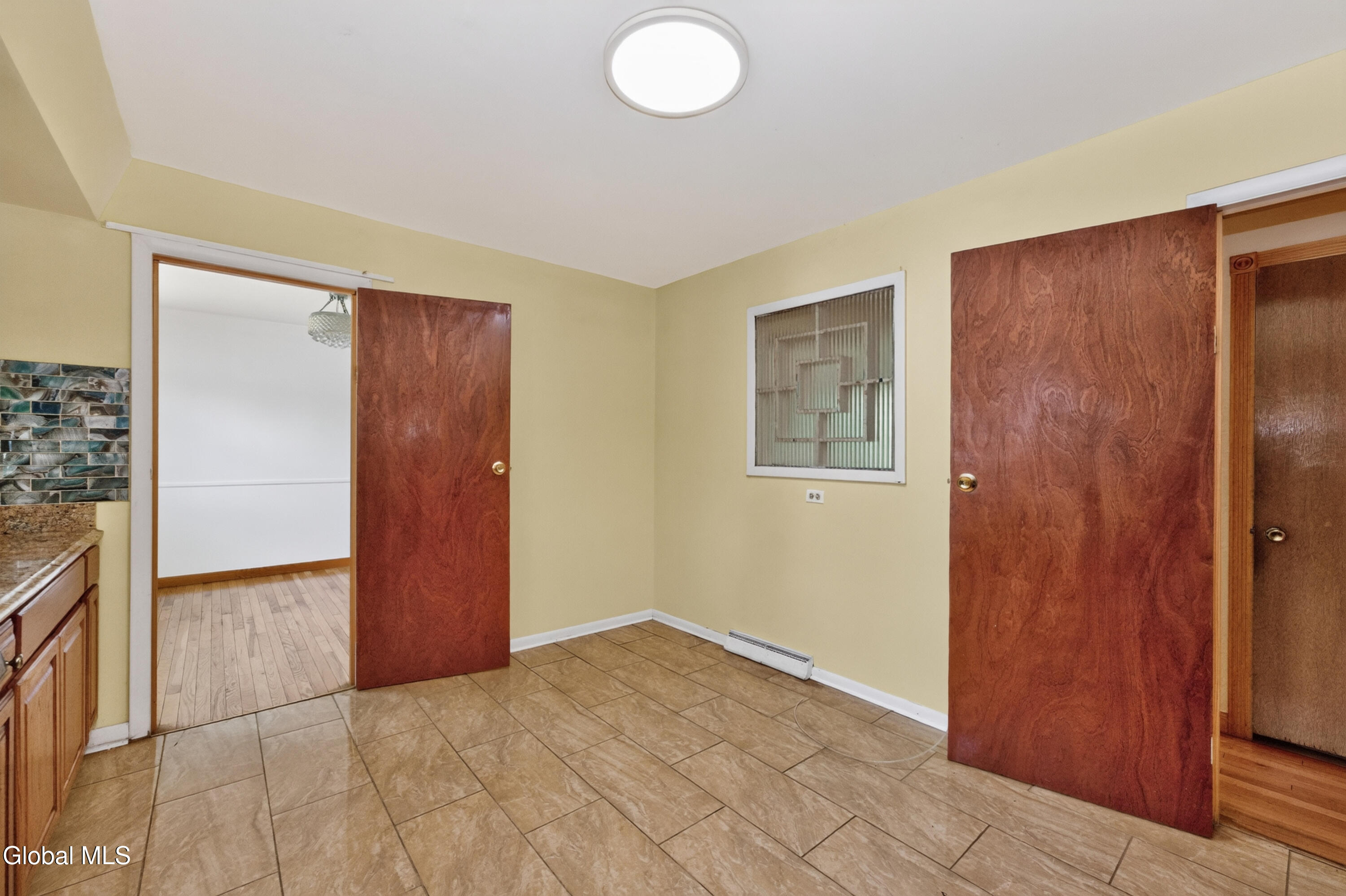 37 Marwill Street Albany NY 12209