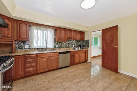 37 Marwill Street Albany NY 12209
