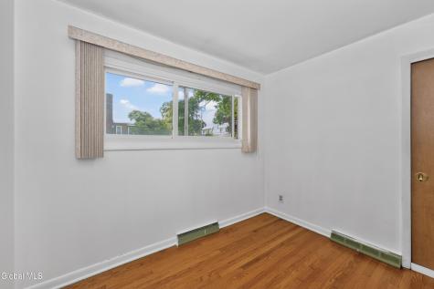 37 Marwill Street Albany NY 12209