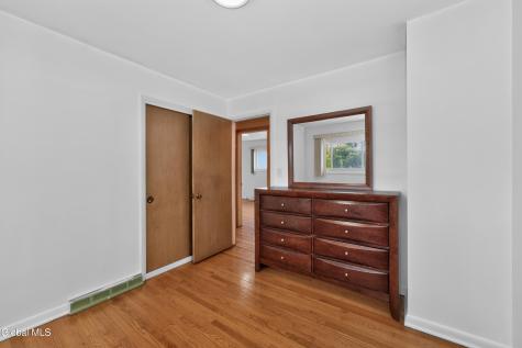 37 Marwill Street Albany NY 12209