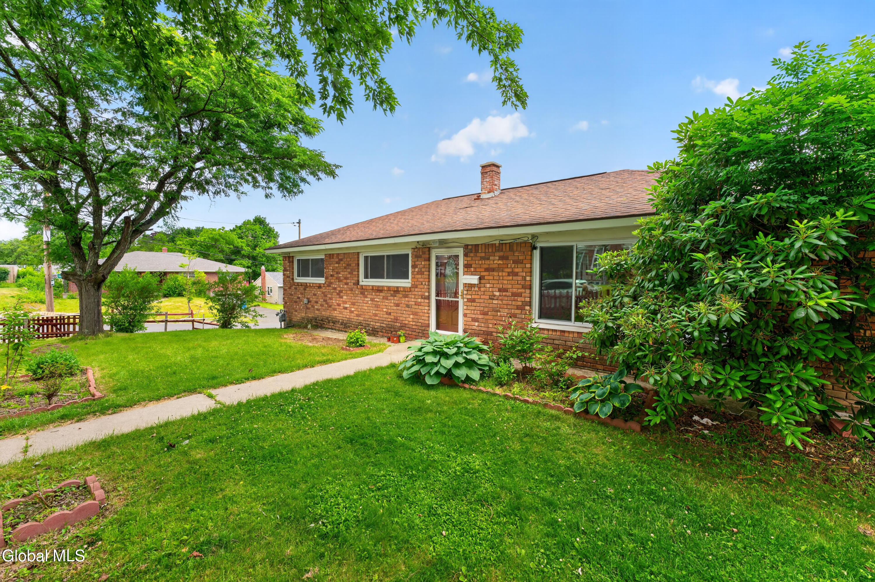 37 Marwill Street Albany NY 12209