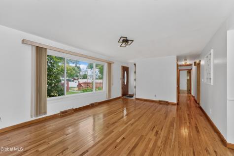 37 Marwill Street Albany NY 12209