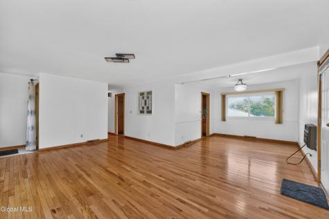 37 Marwill Street Albany NY 12209